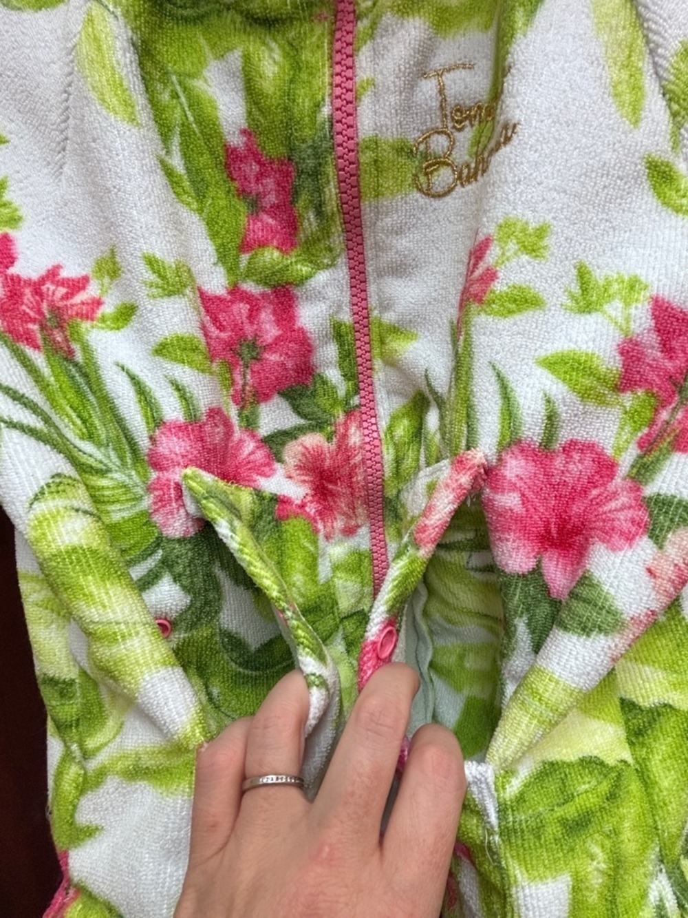 Tommy Bahama Golden Logo Hooded Towel Jacket w Pink Flowers & Lime Accents, EUC - Picture 6 of 12